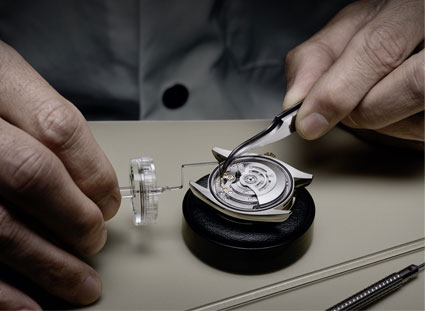 卡地亚全自动透明后盖