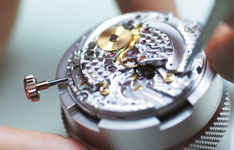 卡地亚表进水蒸汽多少钱维修